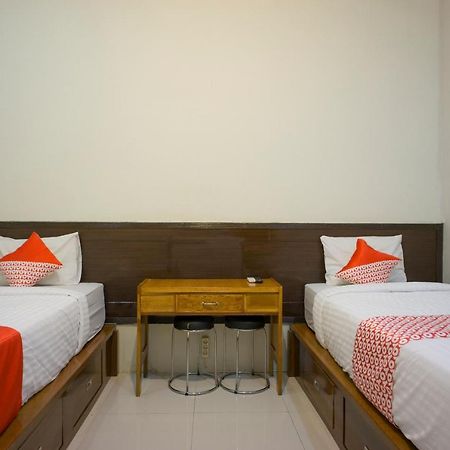Oyo 2598 Hotel Chocolate Langsa Extérieur photo