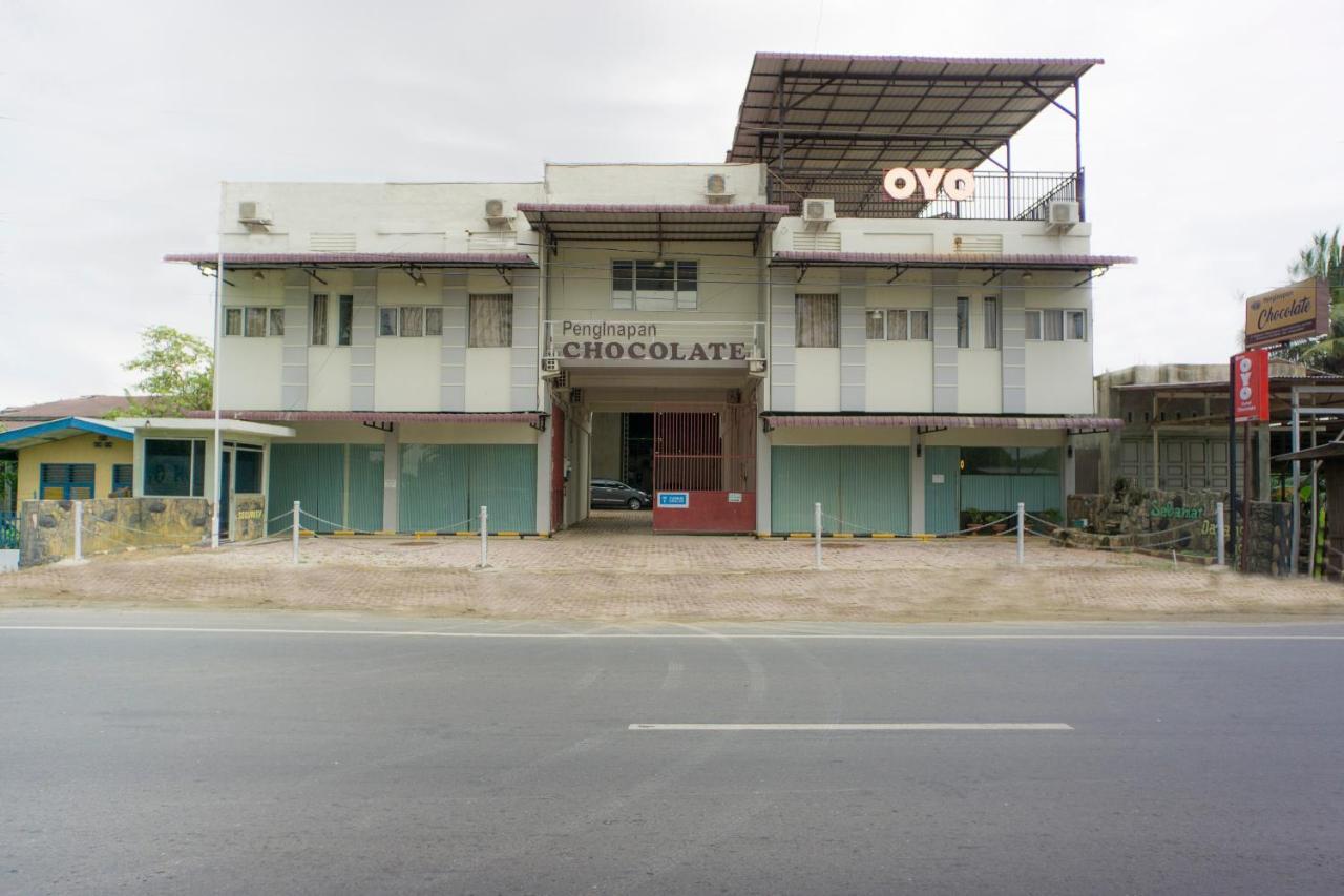 Oyo 2598 Hotel Chocolate Langsa Extérieur photo